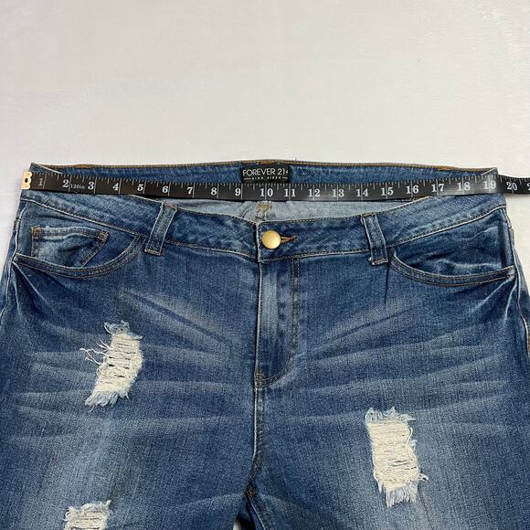 Forever 21 Mid Rise Distressed Cropped Straight Leg Jeans Size 16 Cuffed Hem - Picture 8 of 10